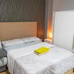 As A Service - Lo Mejor En Centro - Look No Further And Just Book