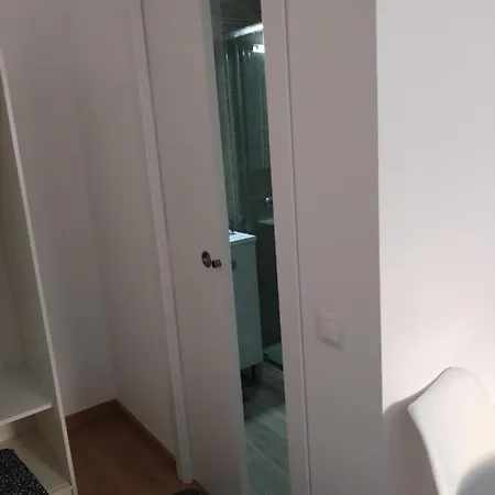 As A Service - Lo Mejor En Centro - Look No Further And Just Book Appartement Málaga